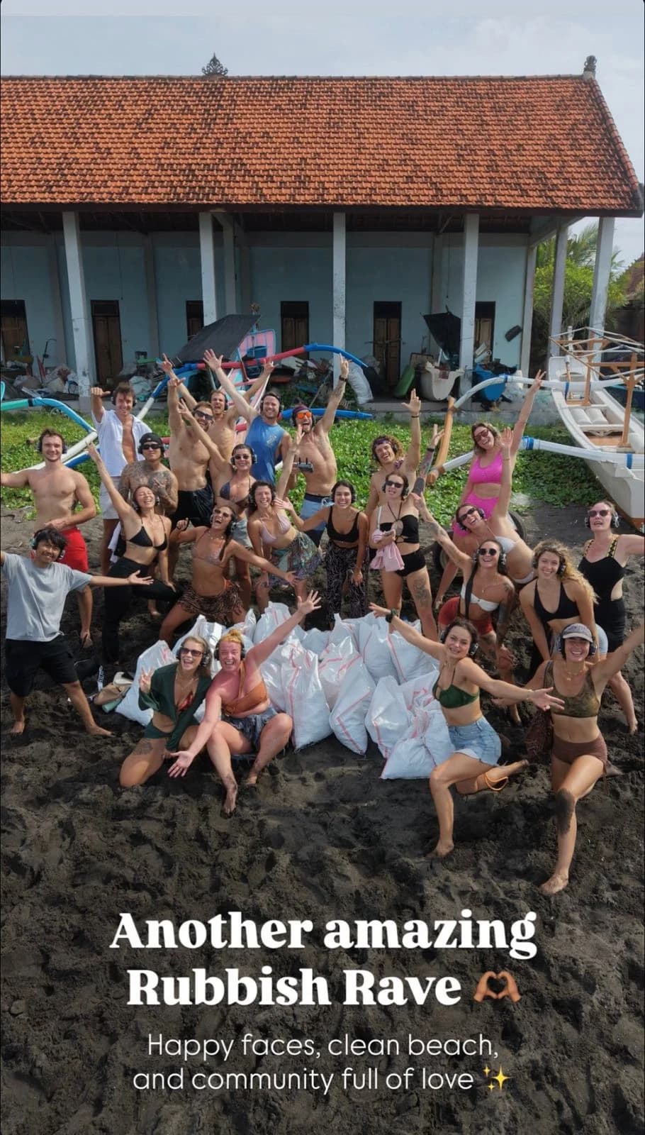 Another amazing Rubbish Rave, the whole crew